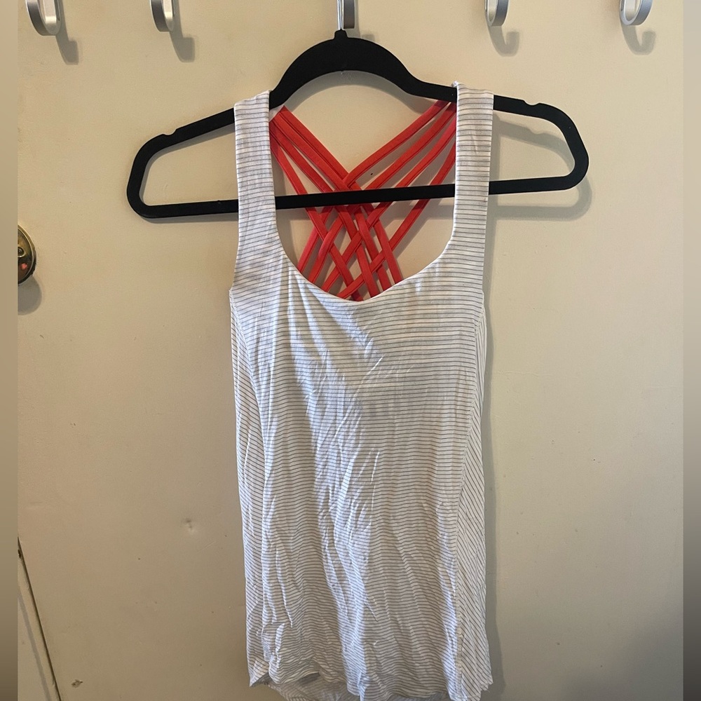Lululemon tank top